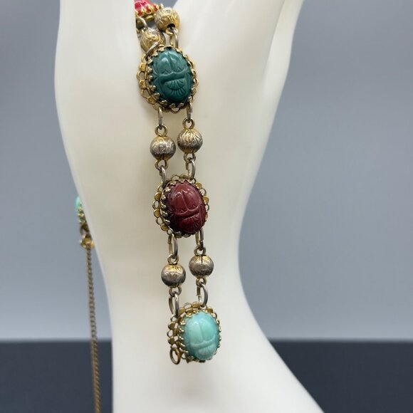 Vintage FREIRICH Gold Tone Filigree Scarab Bracelet Glass Stones w/ Safety Chain - Picture 14 of 16